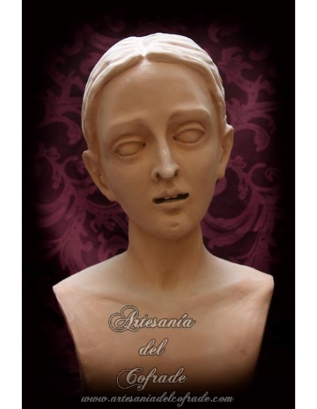 Virgen Dolorosa de tamaño natural, se entregaría ya terminada y montada en su candelero sin vestir.