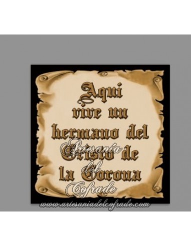 Azulejo cuadrado con el texto Aqui vive un hermano del Cristo de la Corona - Tienda de Regalos Cofrades