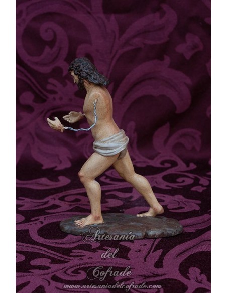 Precioso cristo en miniatura de 13 ctm policromado con oleos