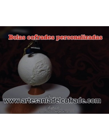 En venta bola Navidad en Litofania 3d con el cristo del Cachorro de Triana solo en nuestra tienda cofrade