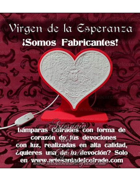 En venta esta Lampara corazón con la Virgen de la Esperanza de Triana. Solo en venta en nuestra tienda cofrade.