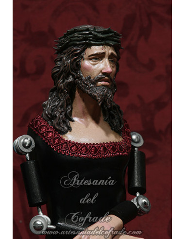 Cristo cautivo de 45 cm policromado con oleos