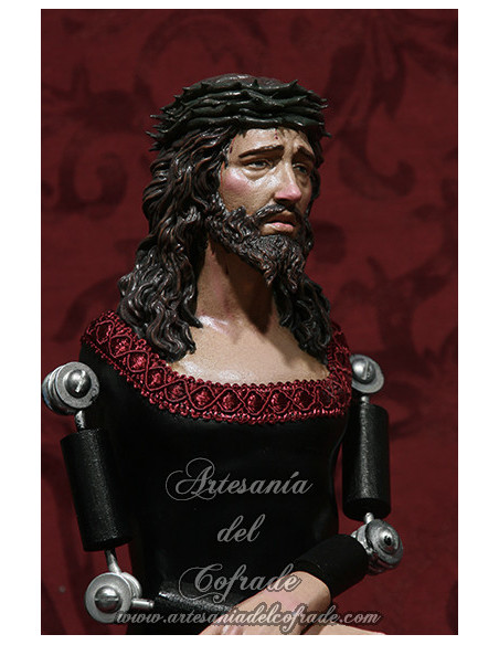 Cristo cautivo de 45 cm policromado con oleos